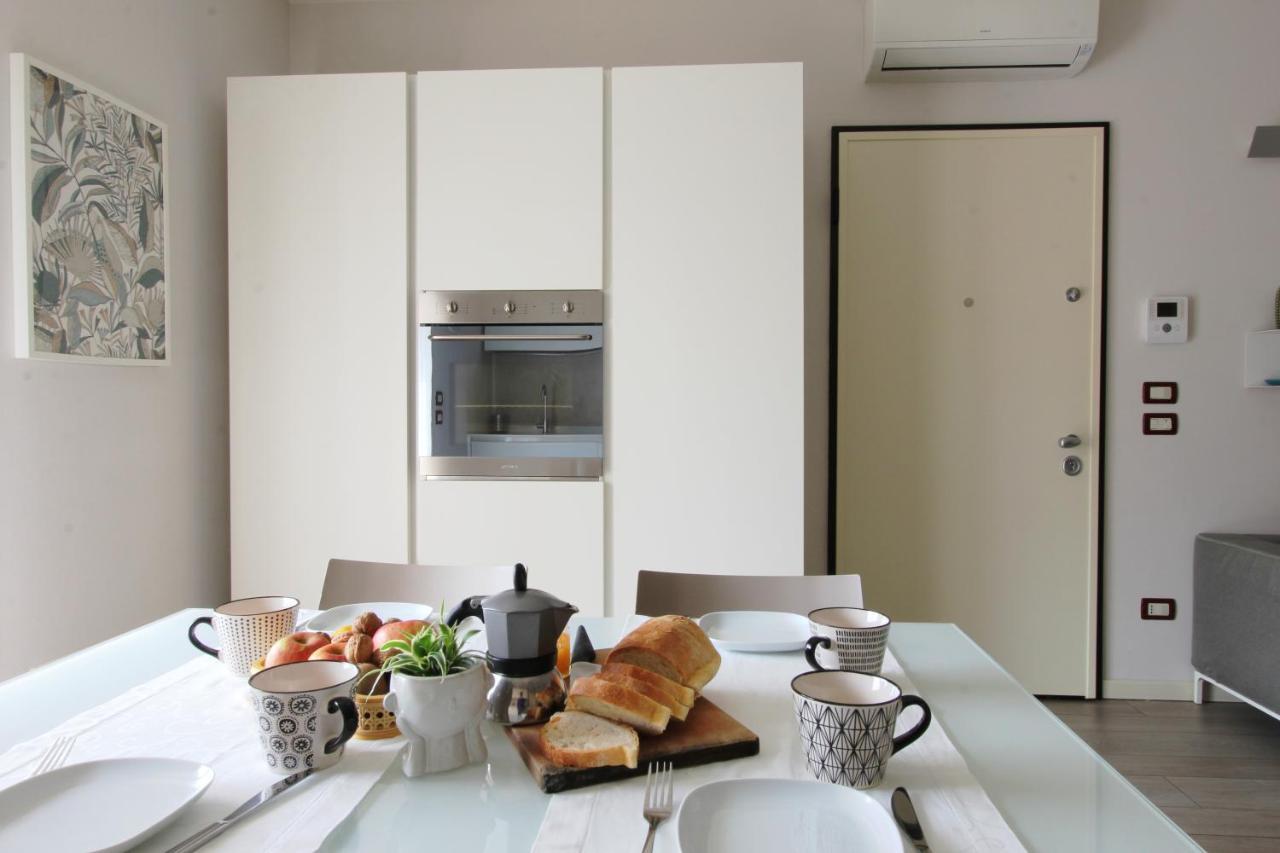 La Casa Di Cele Apartment Desenzano del Garda Luaran gambar